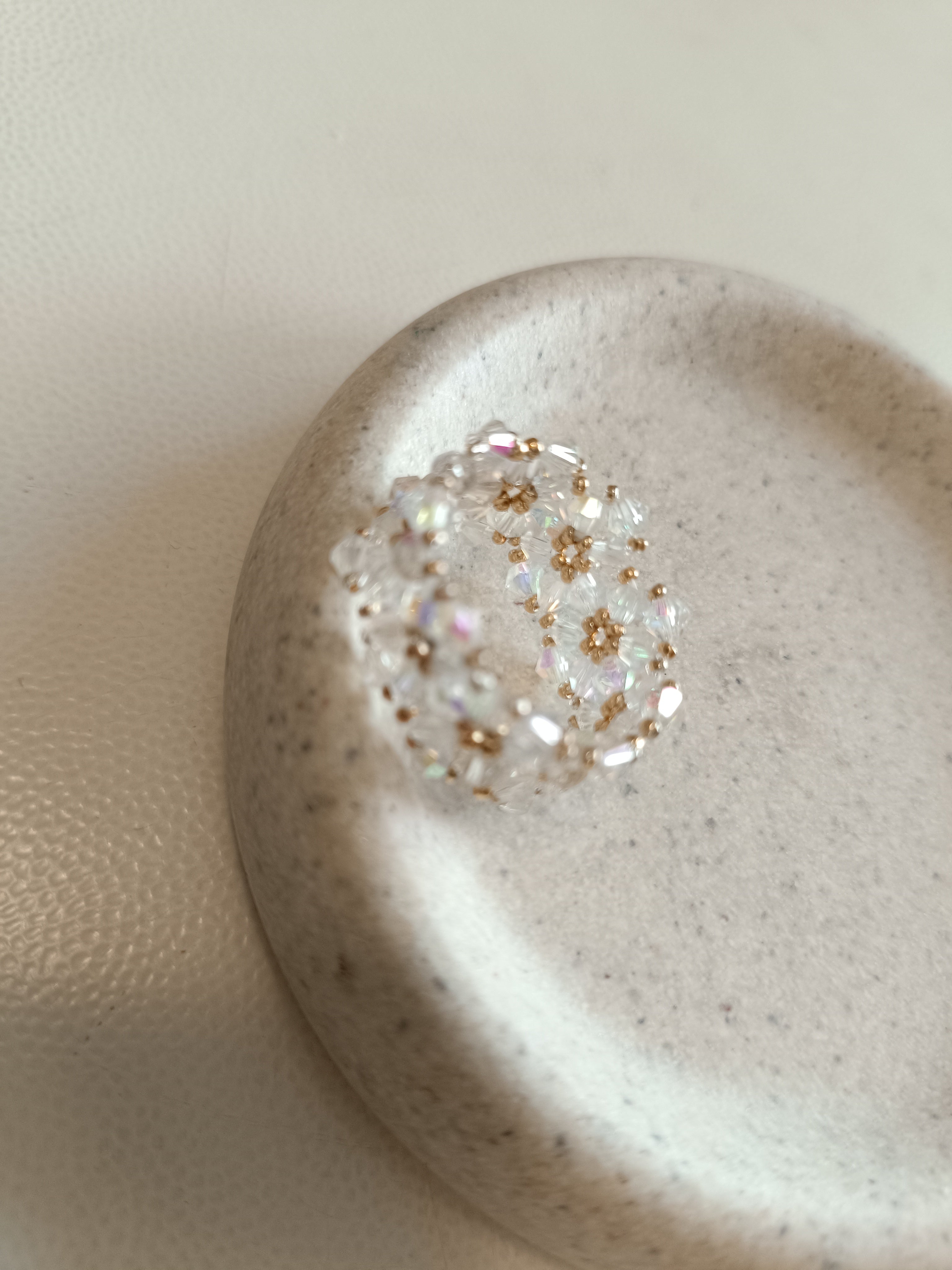 Anello Artigianale Fiore della Vita- Eleganza e Spiritualità