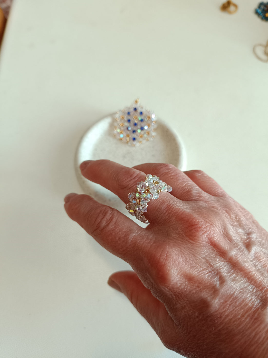 Anello Artigianale Fiore della Vita- Eleganza e Spiritualità